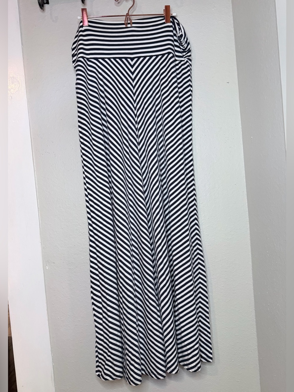 Merona black white stripped Maxi Skirt XL